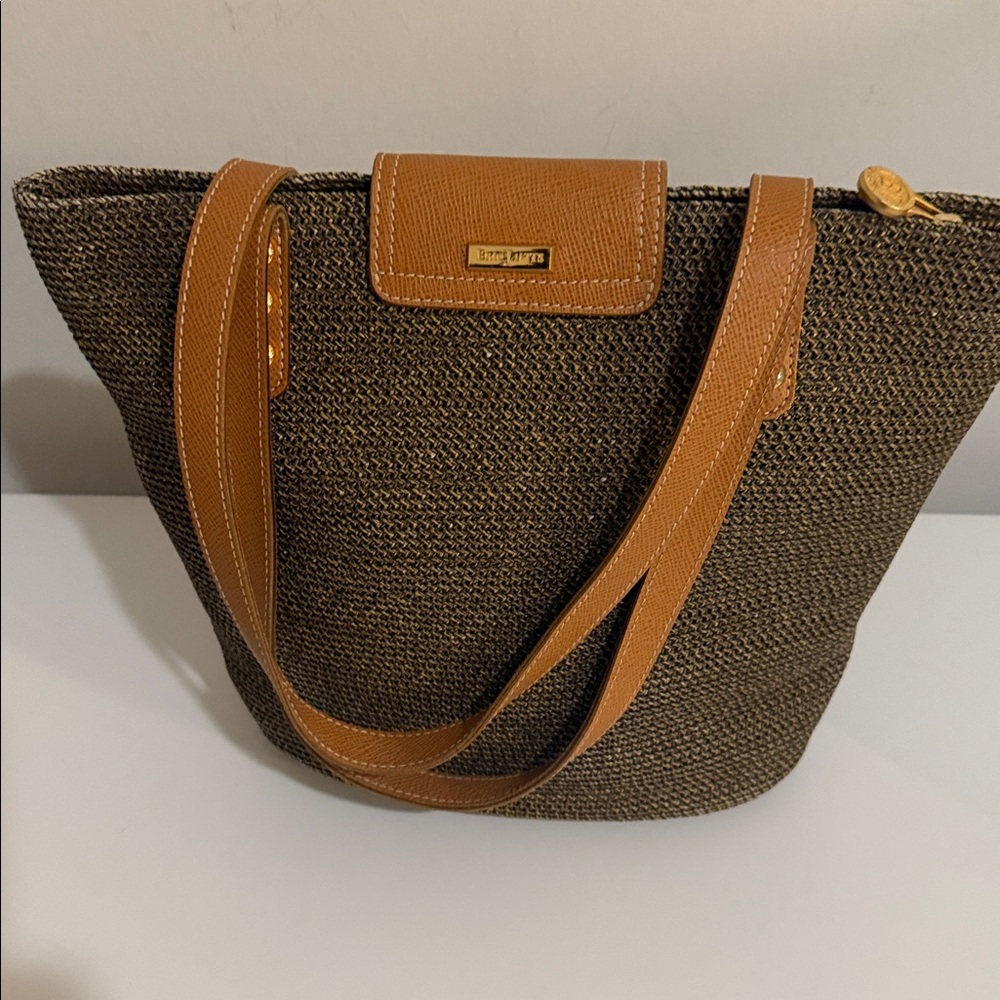 Eric Javits Stylish Brown and Tan Women's Bag - Picture 2 of 4